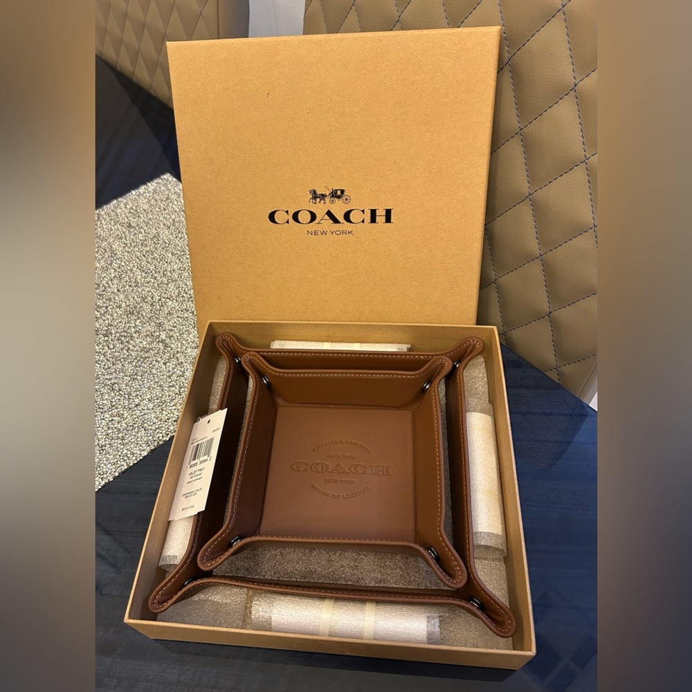 Coach Boxed Valet Tray Set Of Two Dark Saddle Smooth Leather CU312  New